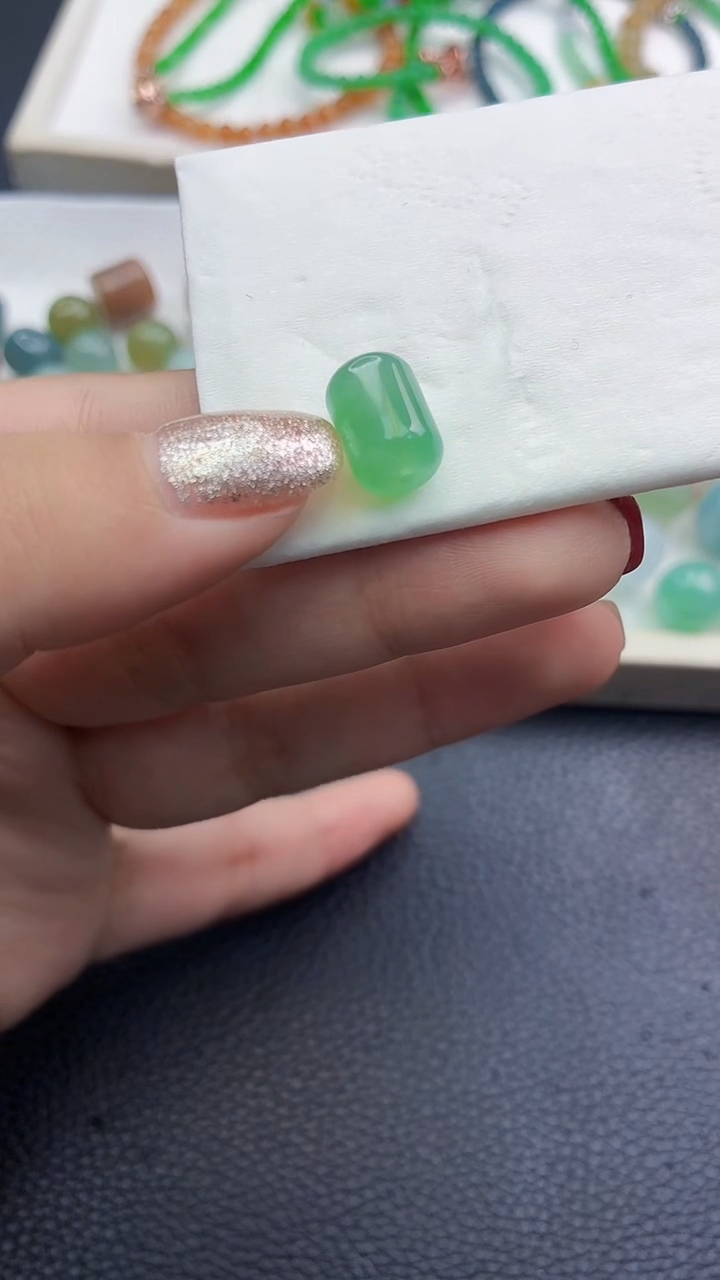 未镶嵌定制翡翠蒙***茄7456