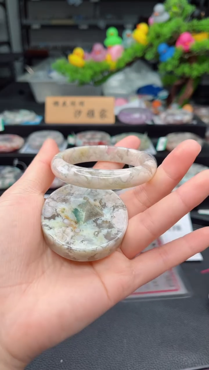 【闪购商品】石英质玉未镶嵌手镯53圈口（赠品镯心）3918010