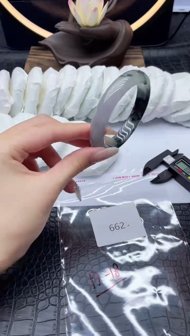 未镶嵌手镯翡翠翡翠一物一图662