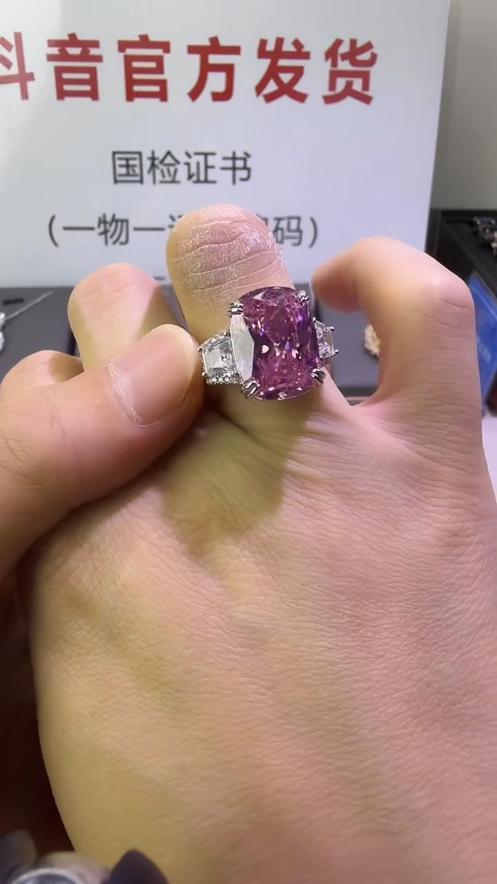 戒指蓝宝石18K金镶嵌202