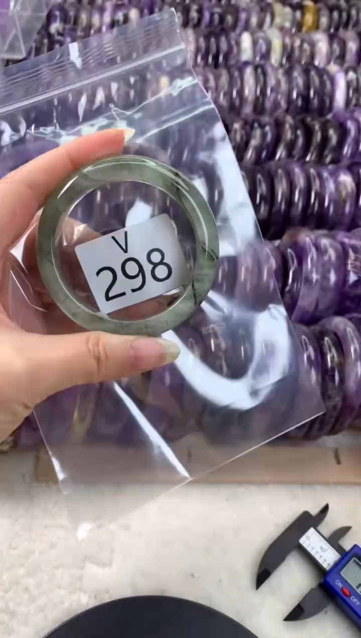 【闪购商品】水晶水晶手镯V未镶嵌298-54