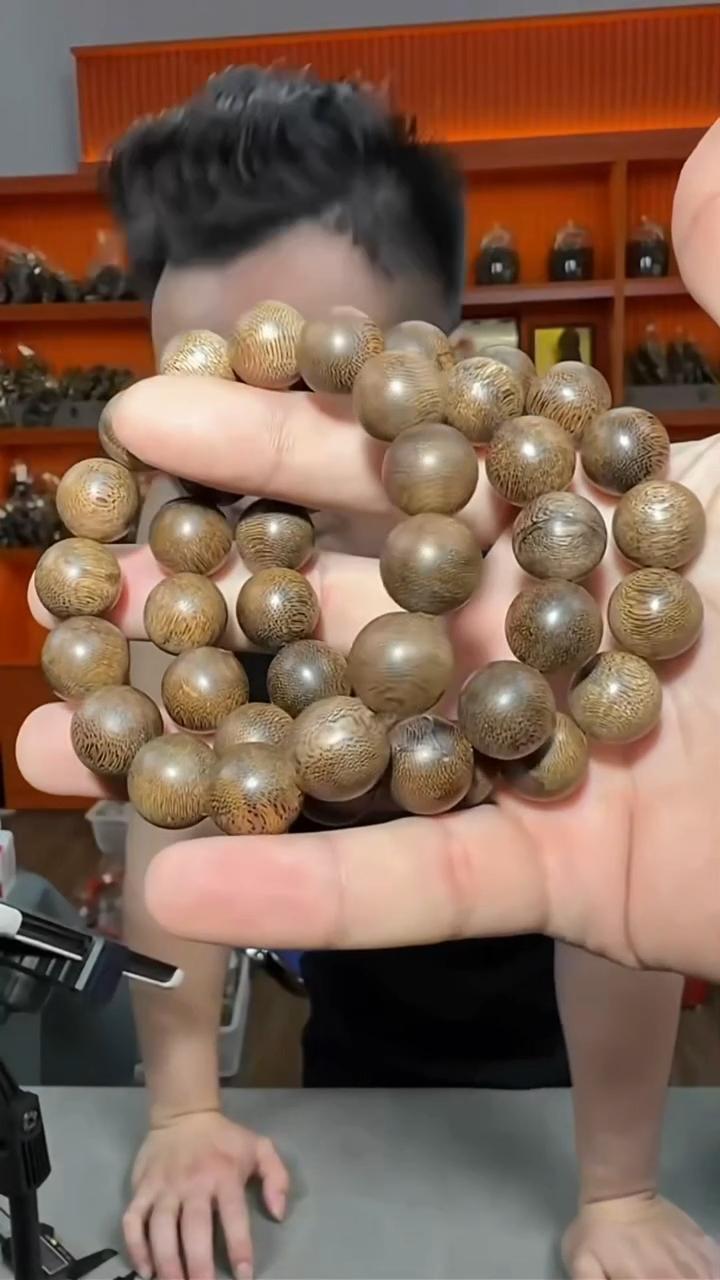 沉香手串91号单圈尖峰岭21g1.4多样性发一