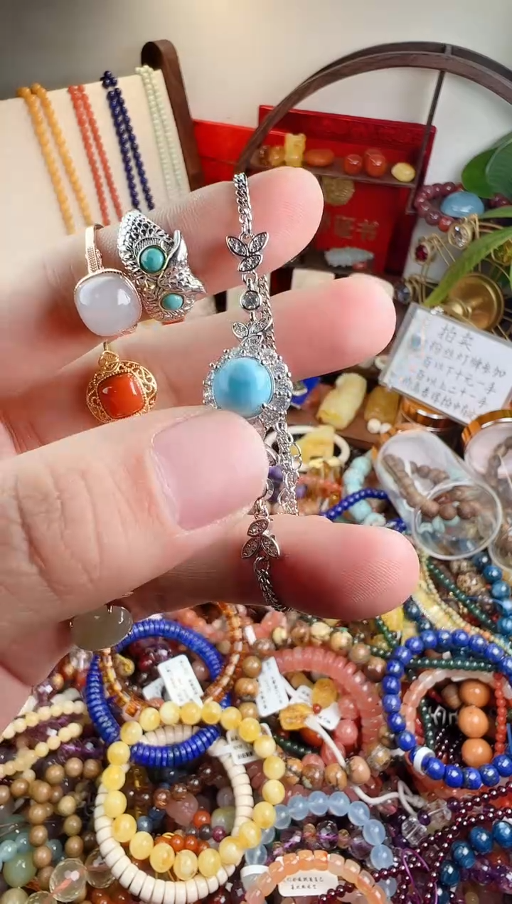 未镶嵌针钠钙石（海纹石）手链?*?一物一件）000436