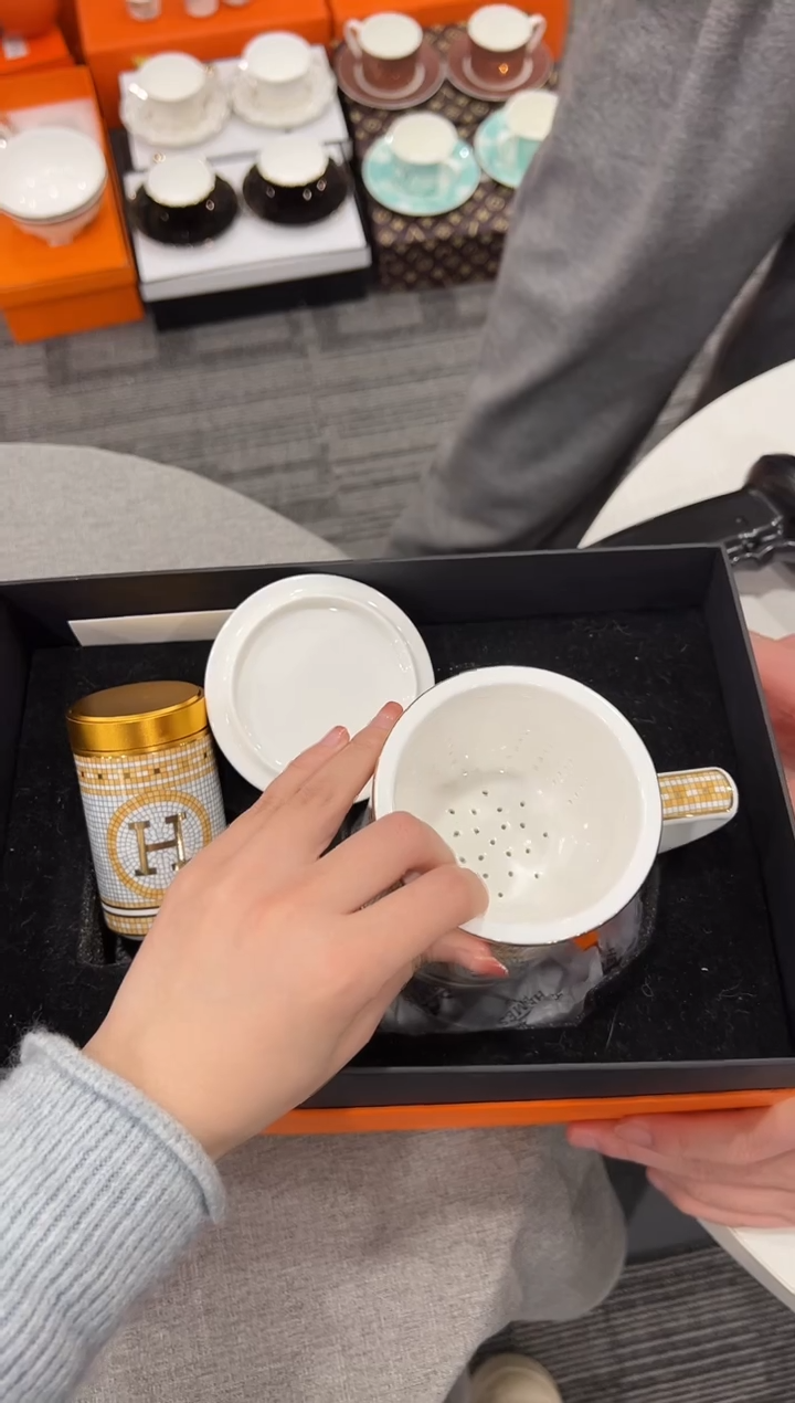 【闪购商品】杯H541--------------