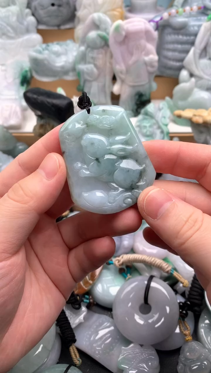 吊坠(不含链)未镶嵌翡翠1