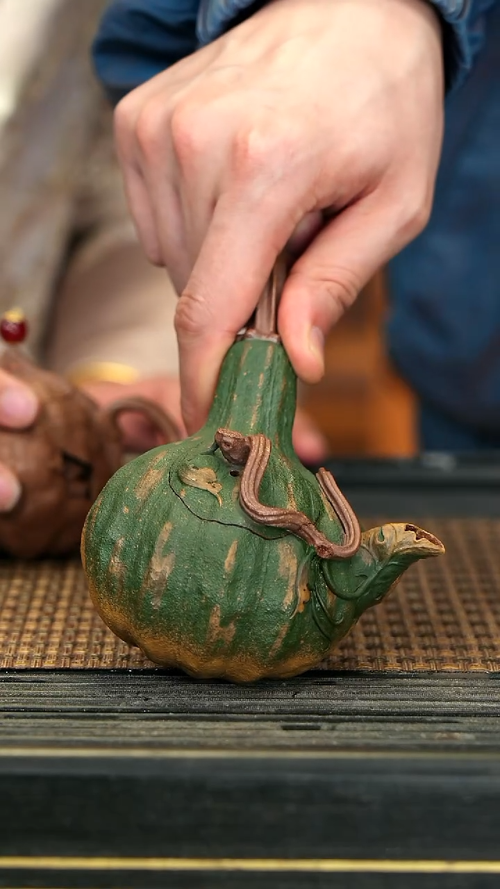 【闪购商品】紫砂茶壶WXT29横把绿南瓜 小