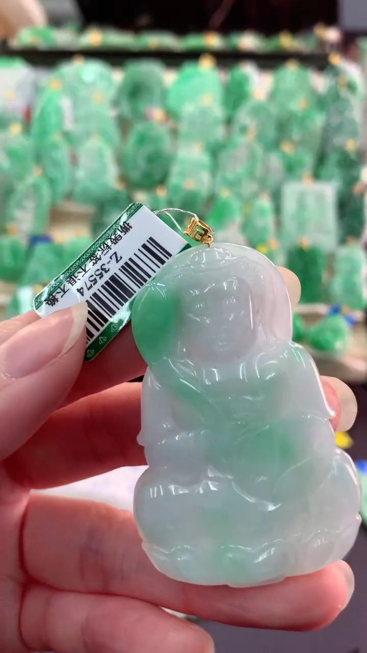 【闪购商品】翡翠吊坠(不含链)18K金镶嵌挂件