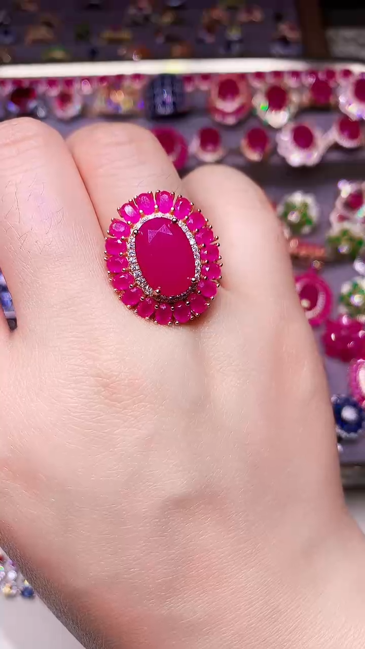 银S925镶嵌戒指红宝石....