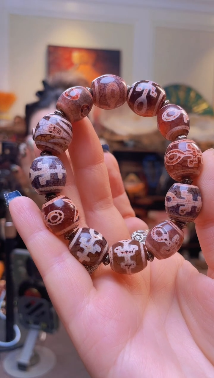 未镶嵌手串玛瑙/玉髓红花供珠阵手串