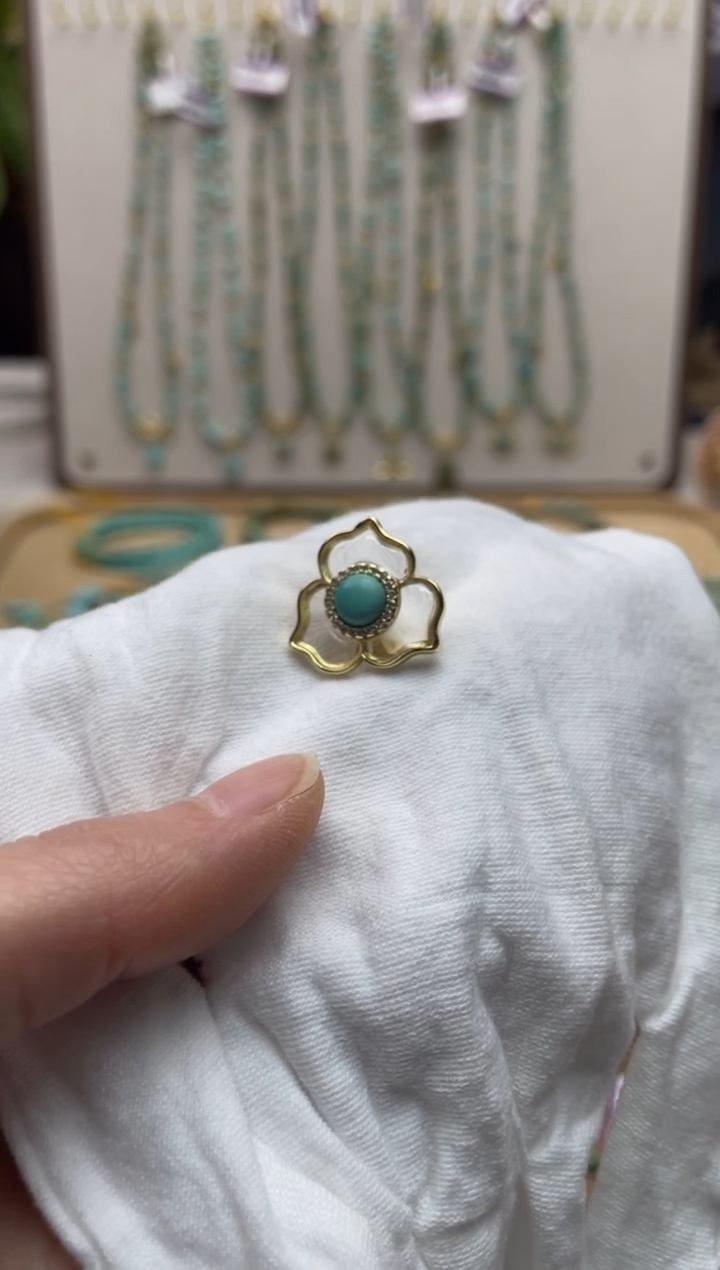 【闪购商品】绿松石珠宝奇石合金105