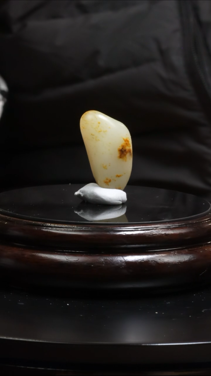 【闪购商品】和田玉吊坠(不含链)未镶嵌13.9g和田玉原石