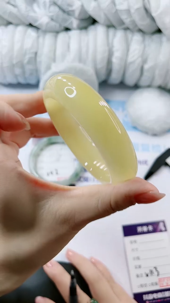 【闪购商品】石英质玉手镯未镶嵌多样性发货V113