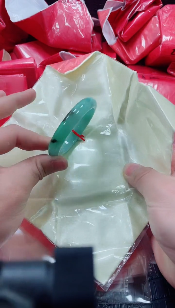 非金属无小哥142号手镯54.6圈口