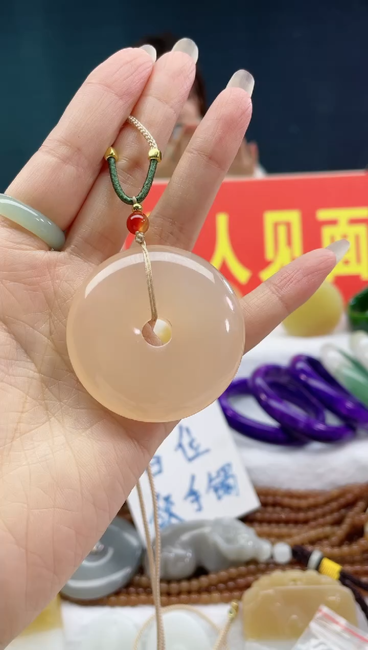 【闪购商品】和田玉颈饰未镶嵌1