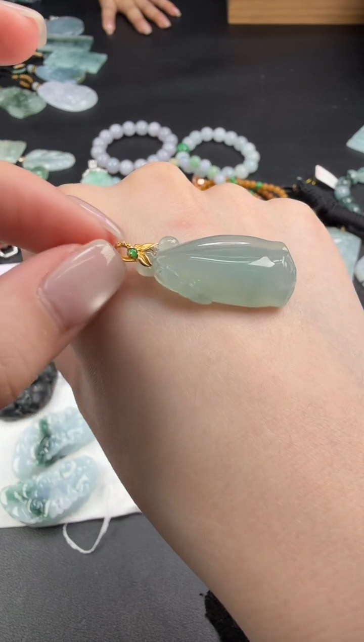 吊坠(不含链)18K金镶嵌翡翠翡翠饰品-202