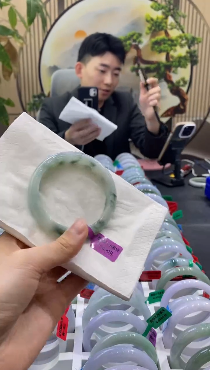 未镶嵌手镯翡翠2625