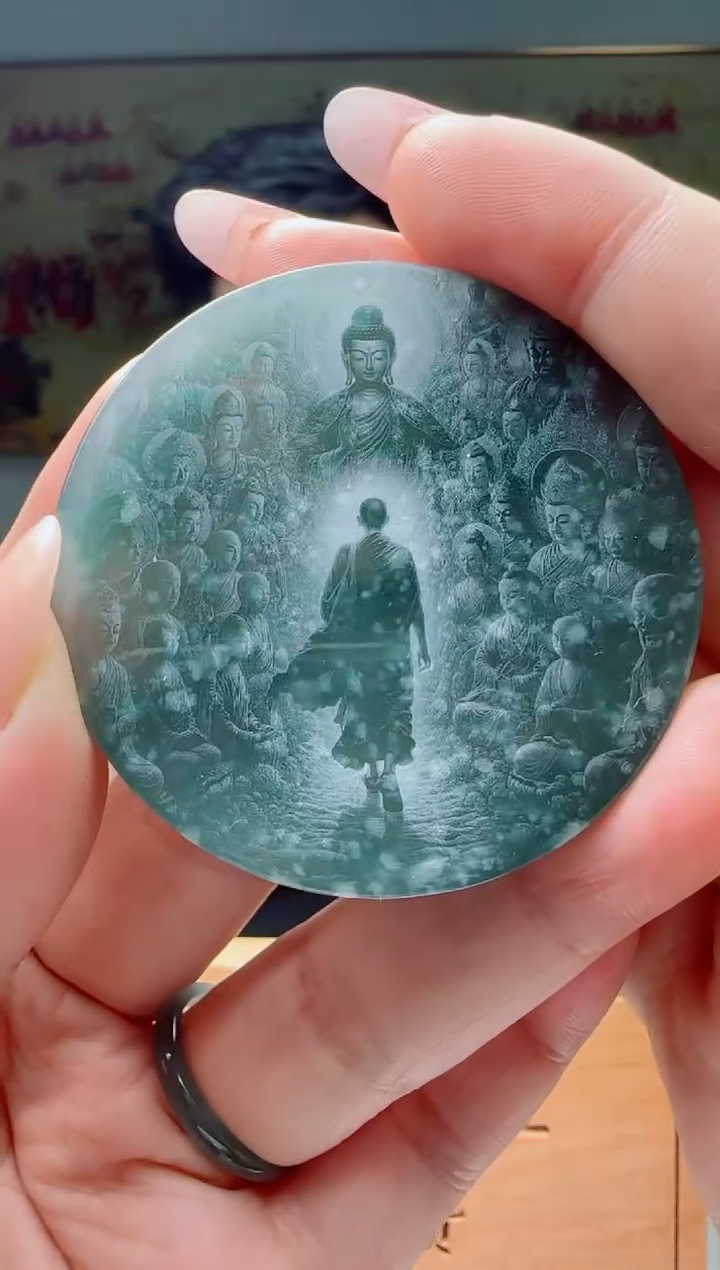 【闪购商品】翡翠颈饰未镶嵌万佛朝宗多样性随机一件发货