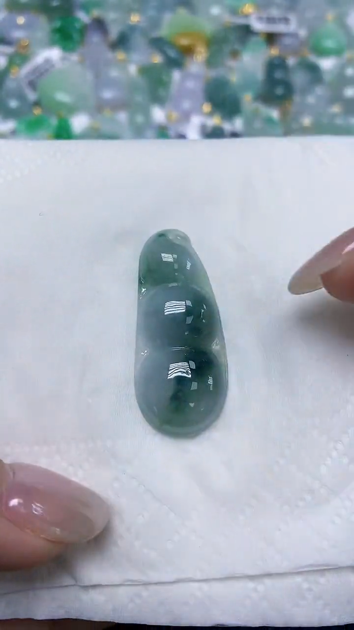 翡翠未镶嵌颈饰天然缅甸翡翠A货