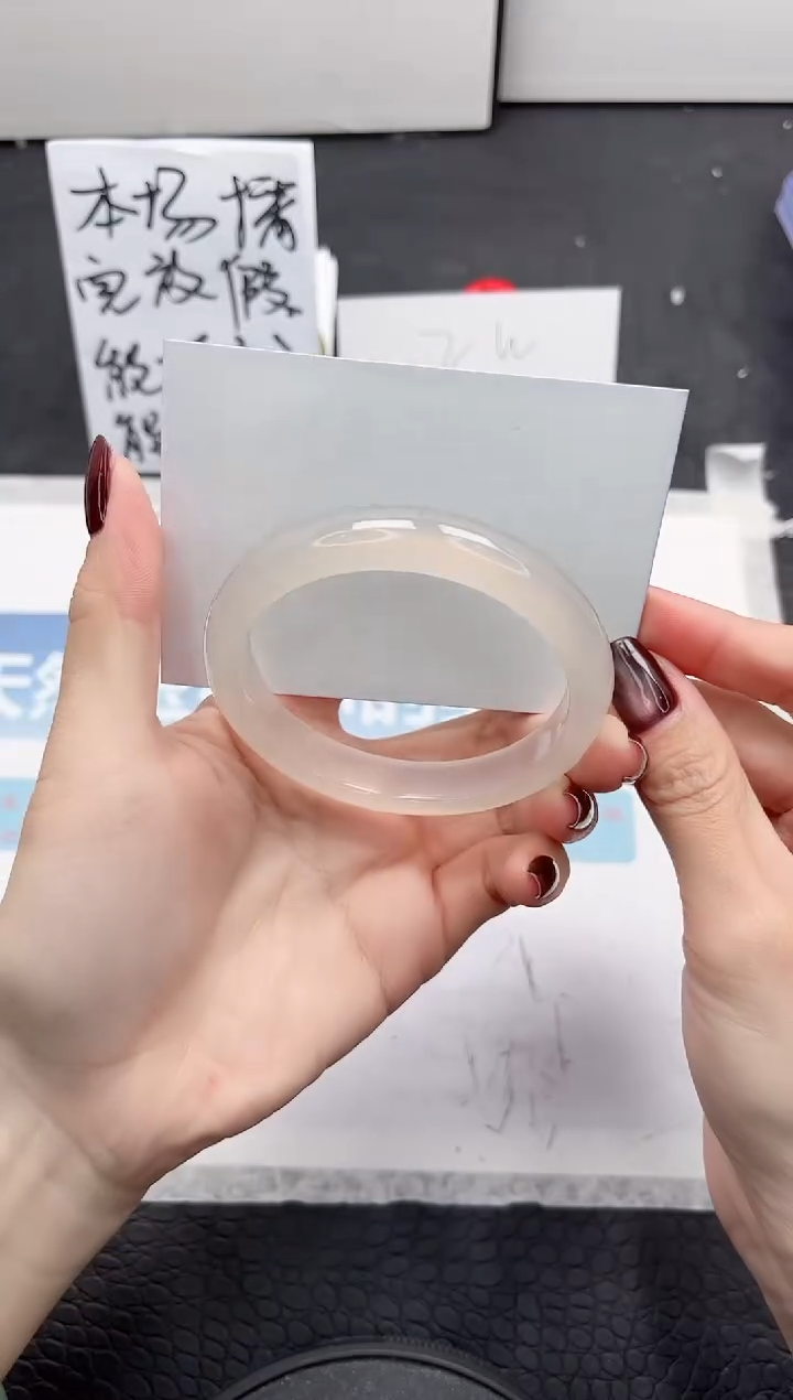 【闪购商品】石英质玉手镯未镶嵌L201-60