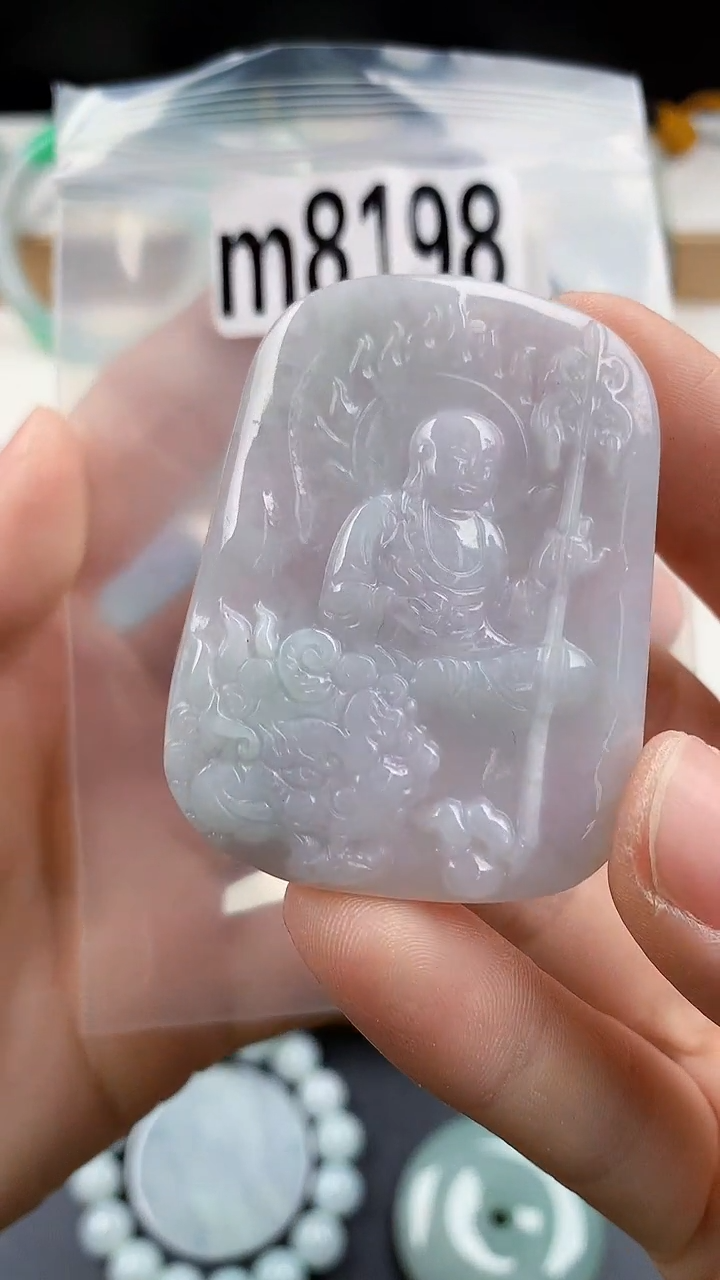 颈饰未镶嵌翡翠天然翡翠吊坠挂件