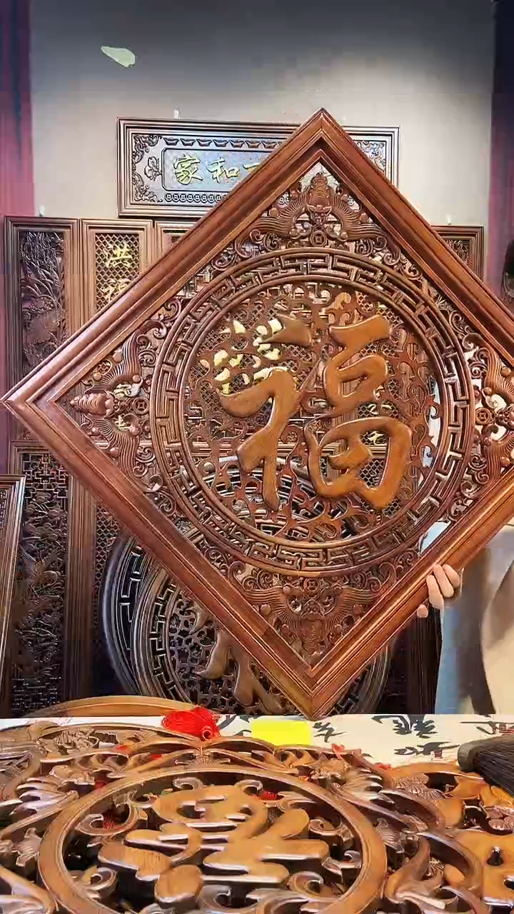 【闪购商品】香樟木木雕对角1米菱形福