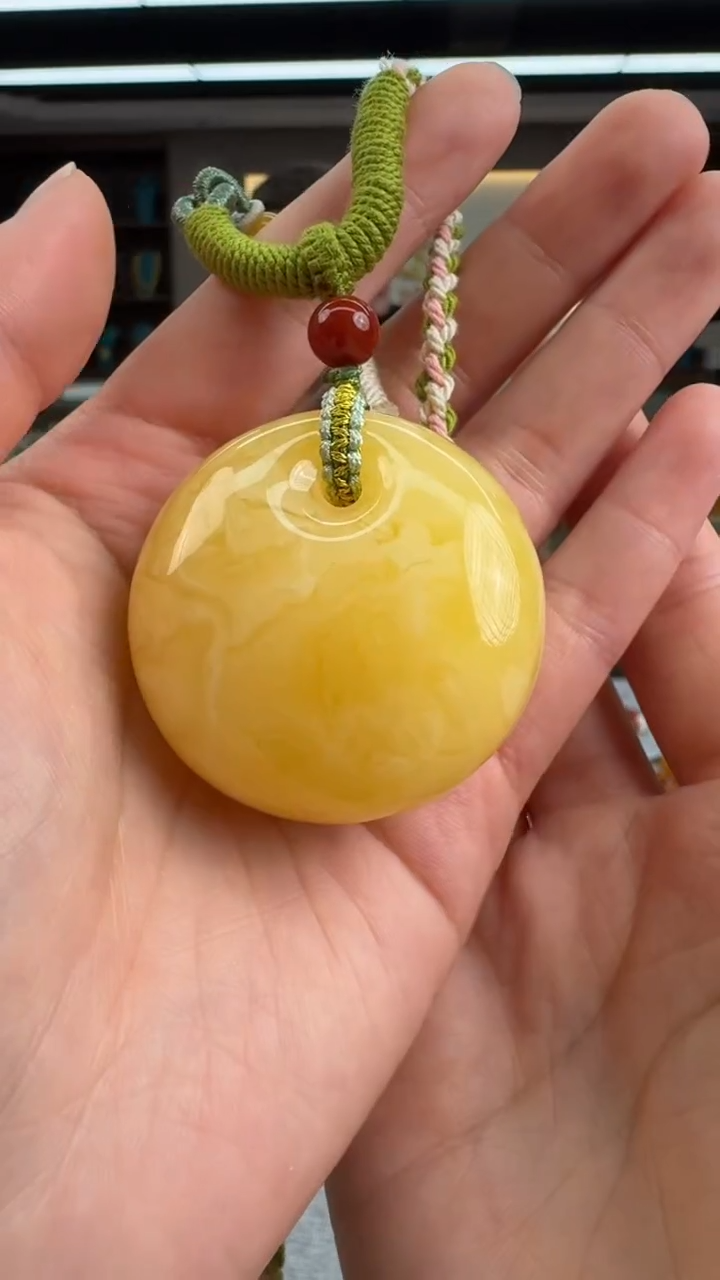 【闪购商品】琥珀颈饰未镶嵌761秒拍号