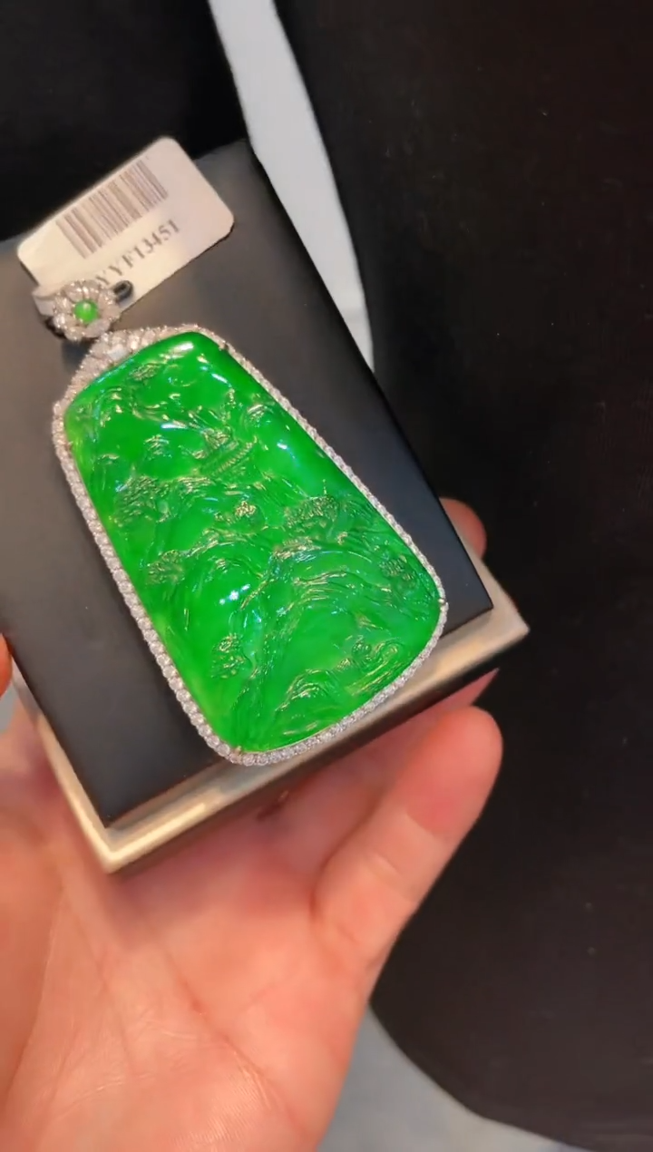 【闪购商品】翡翠颈饰18K金镶嵌A103天然A货翡翠