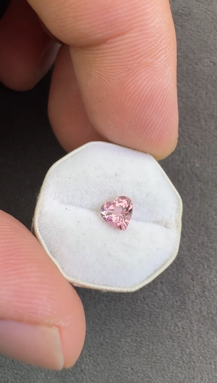 【闪购商品】碧玺珠宝奇石未镶嵌0.58ct