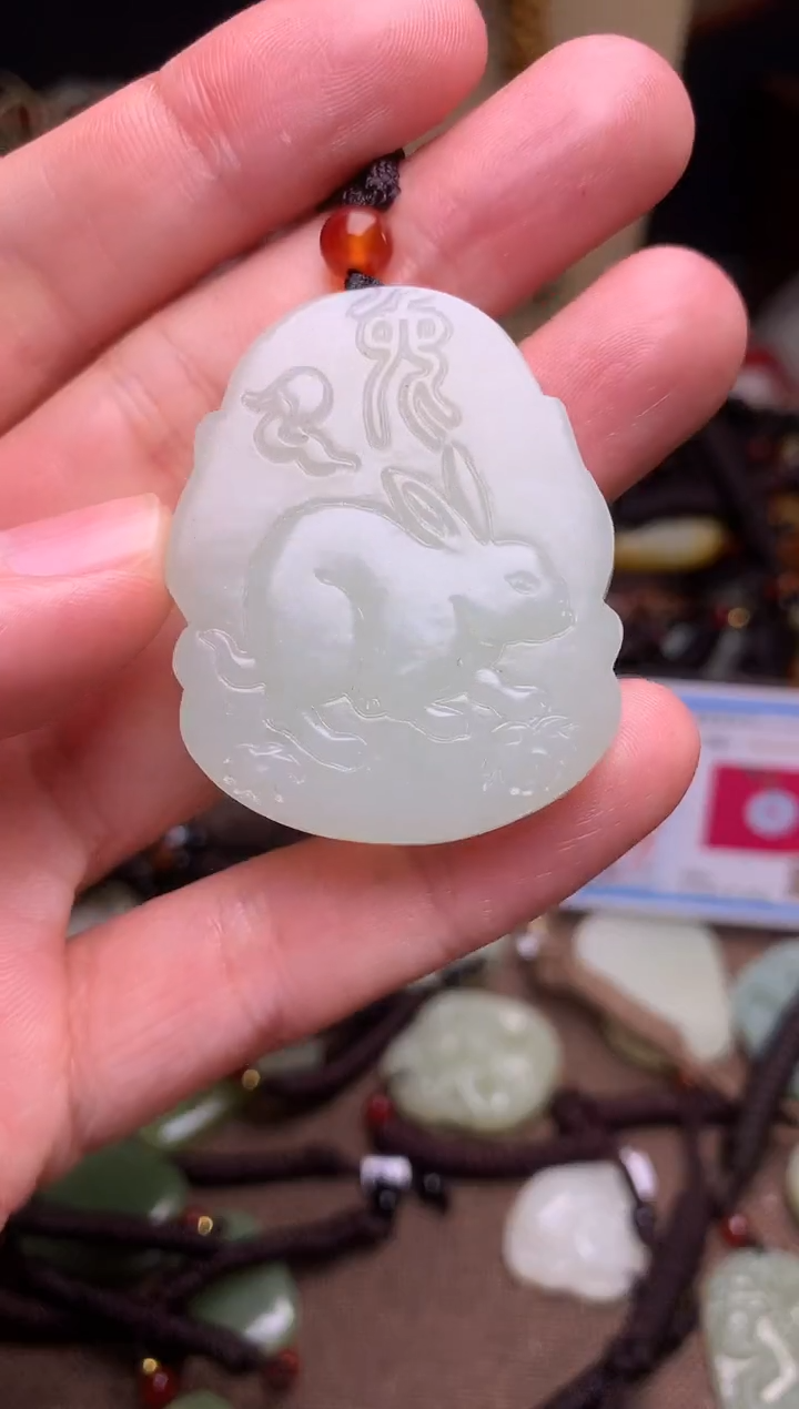 颈饰未镶嵌和田玉新疆料青海料清水和田玉吊坠