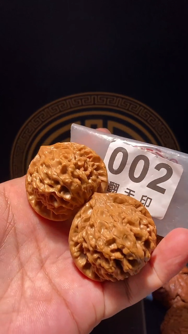 【闪购商品】文玩核桃吊坠002龙门涧43尺