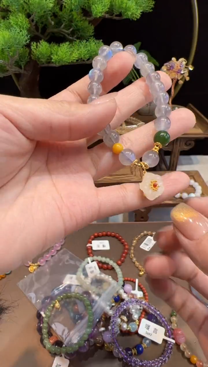 【闪购商品】长石手链未镶嵌@@手饰