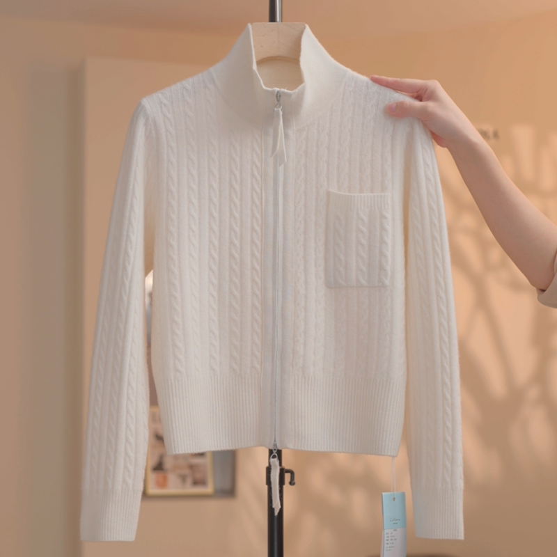 【越越】【超细羊毛+山羊绒】立领麻花拉链设计感羊毛针织衫女Y20052