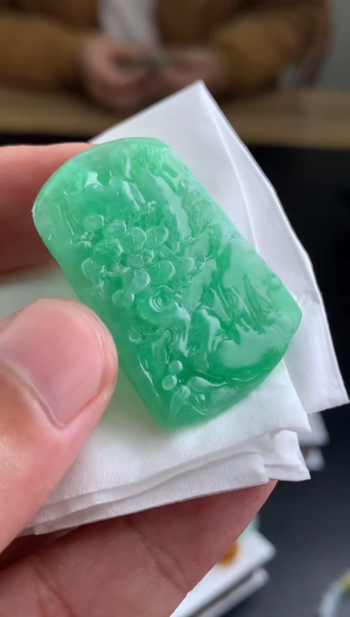 【闪购商品】定制翡翠未镶嵌翡翠