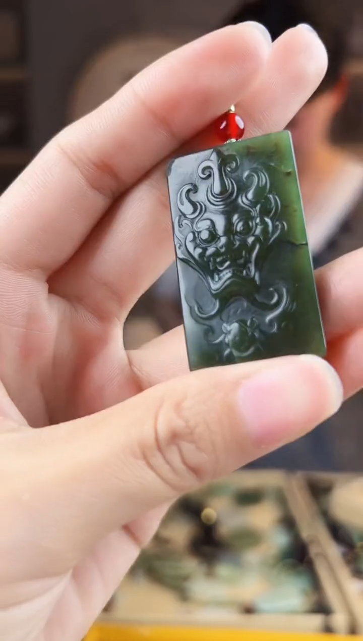 颈饰未镶嵌和田玉拍一发一，多样性发货