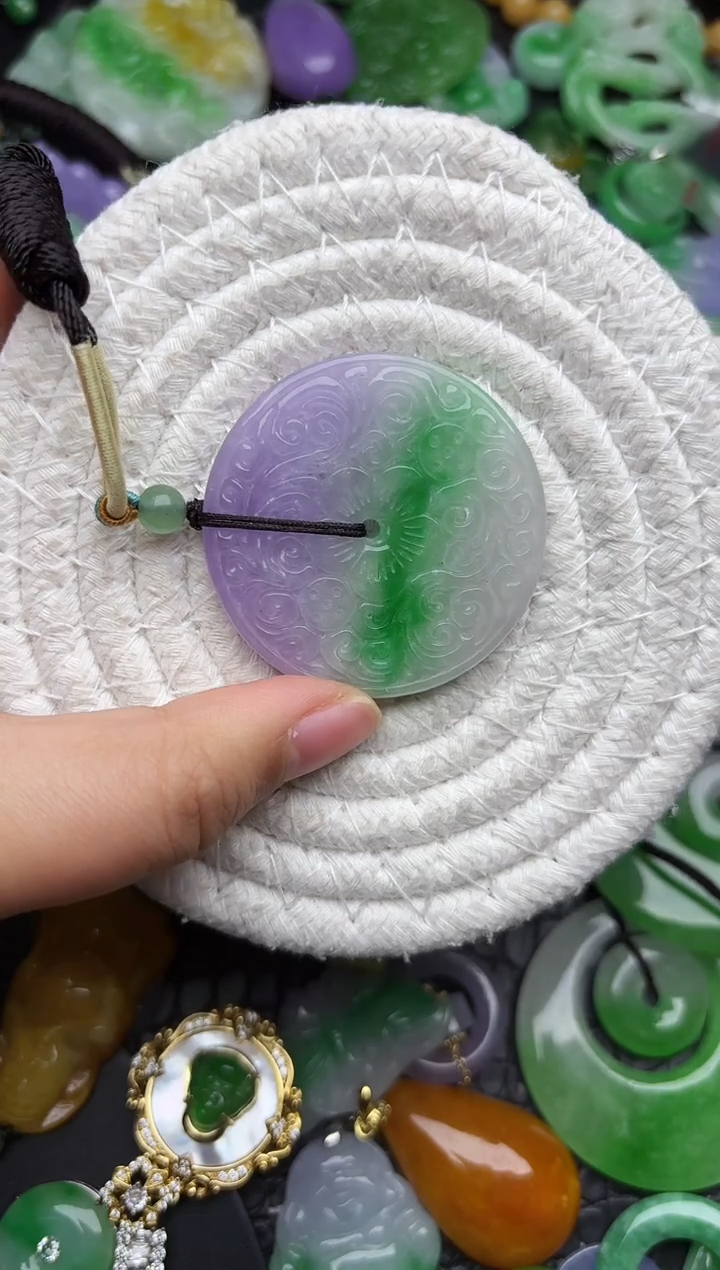 颈饰未镶嵌翡翠缅甸翡翠吊坠