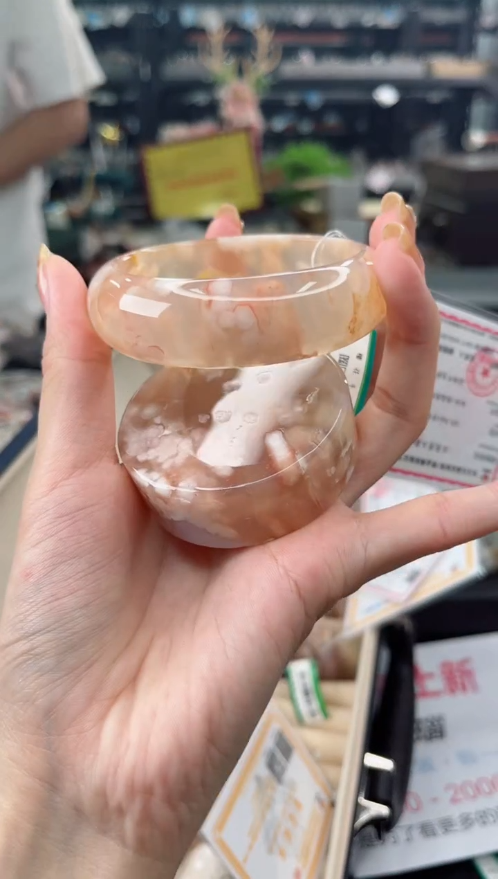 【闪购商品】石英质玉手镯未镶嵌58圈口（赠品镯心）3681046