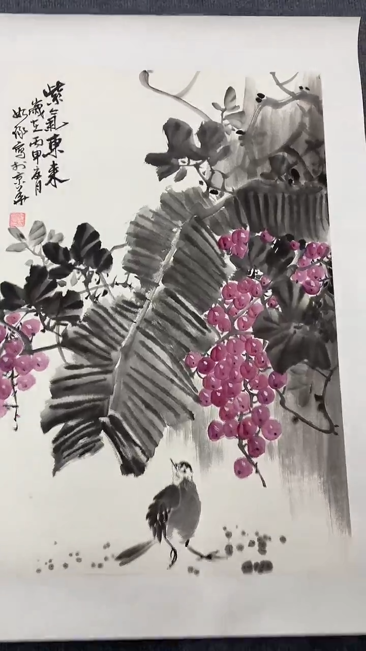 竖款精品开三花鸟