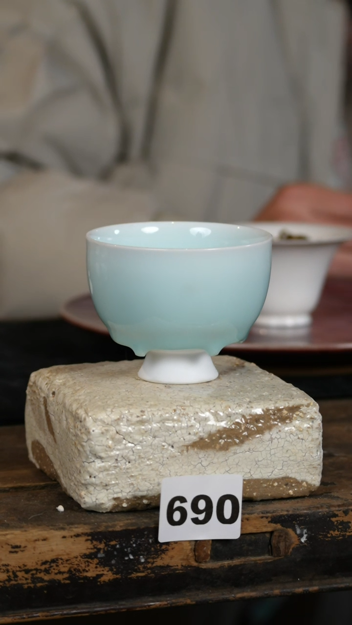 【闪购商品】瓷片微瑕标题标题标题标题