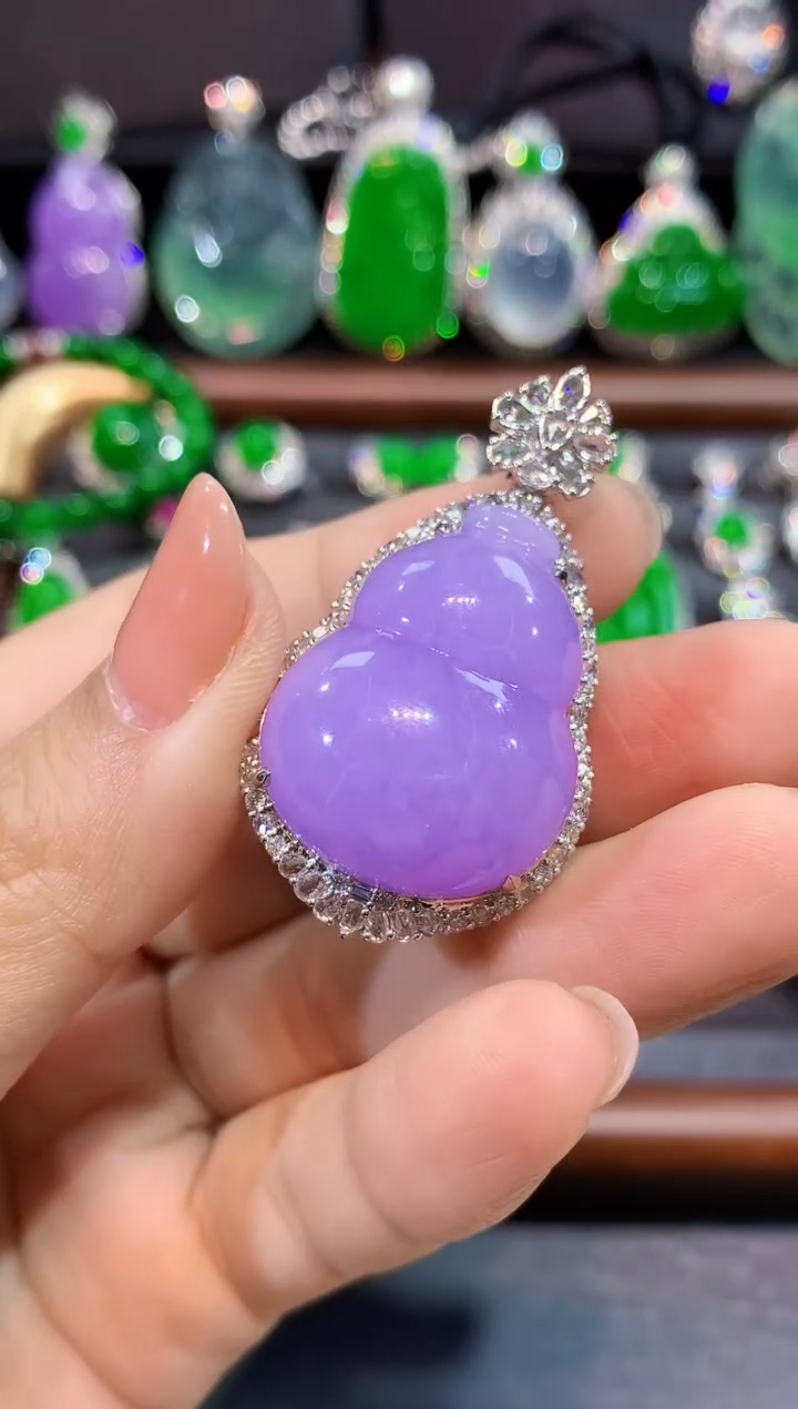 吊坠(不含链)18K金镶嵌翡翠吊坠