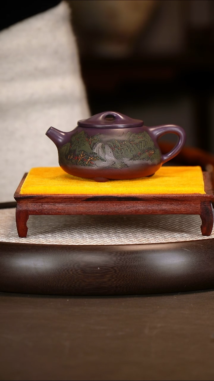 茶壶紫砂【朱持平】紫棠砂景舟石瓢   300CC