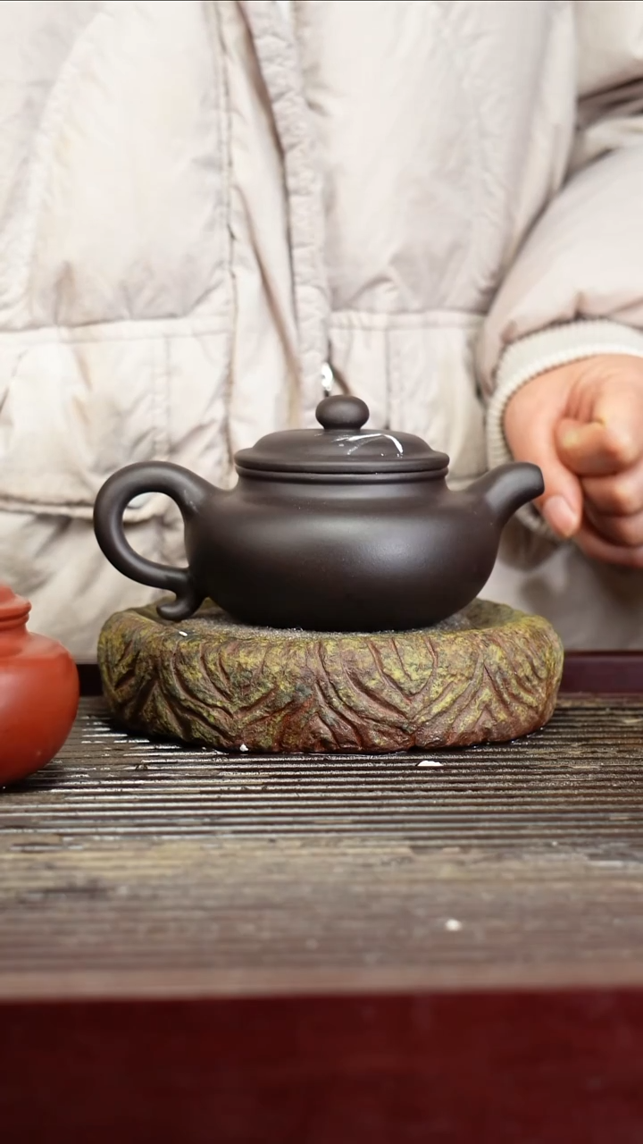 宜兴原矿紫砂壶茶壶宜兴原矿紫砂壶茶壶220C