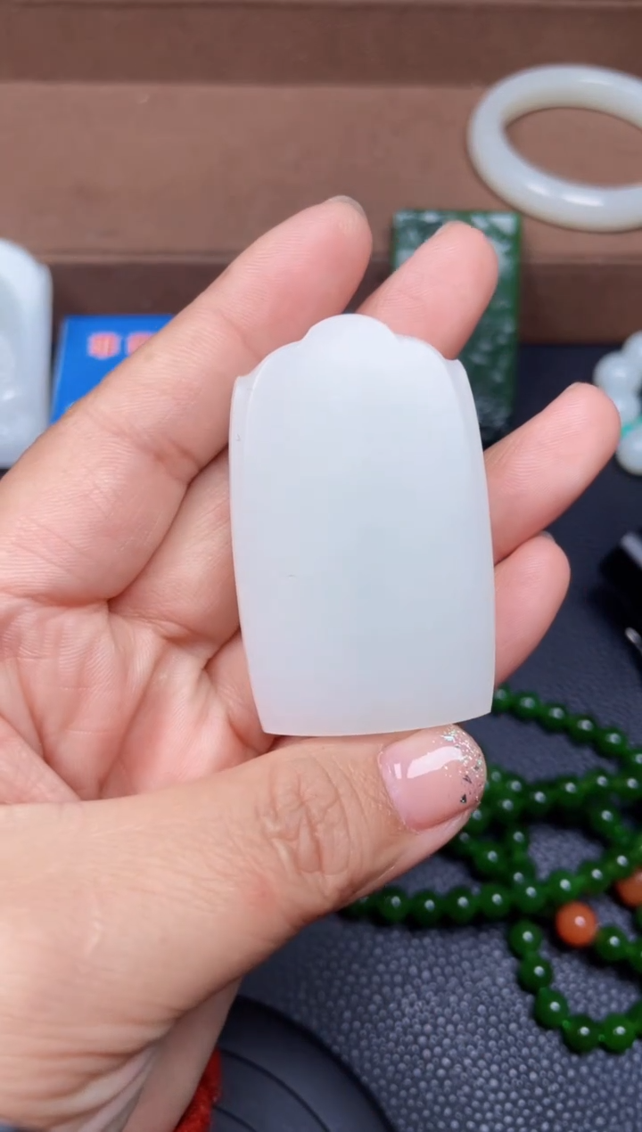 颈饰未镶嵌和田玉F31