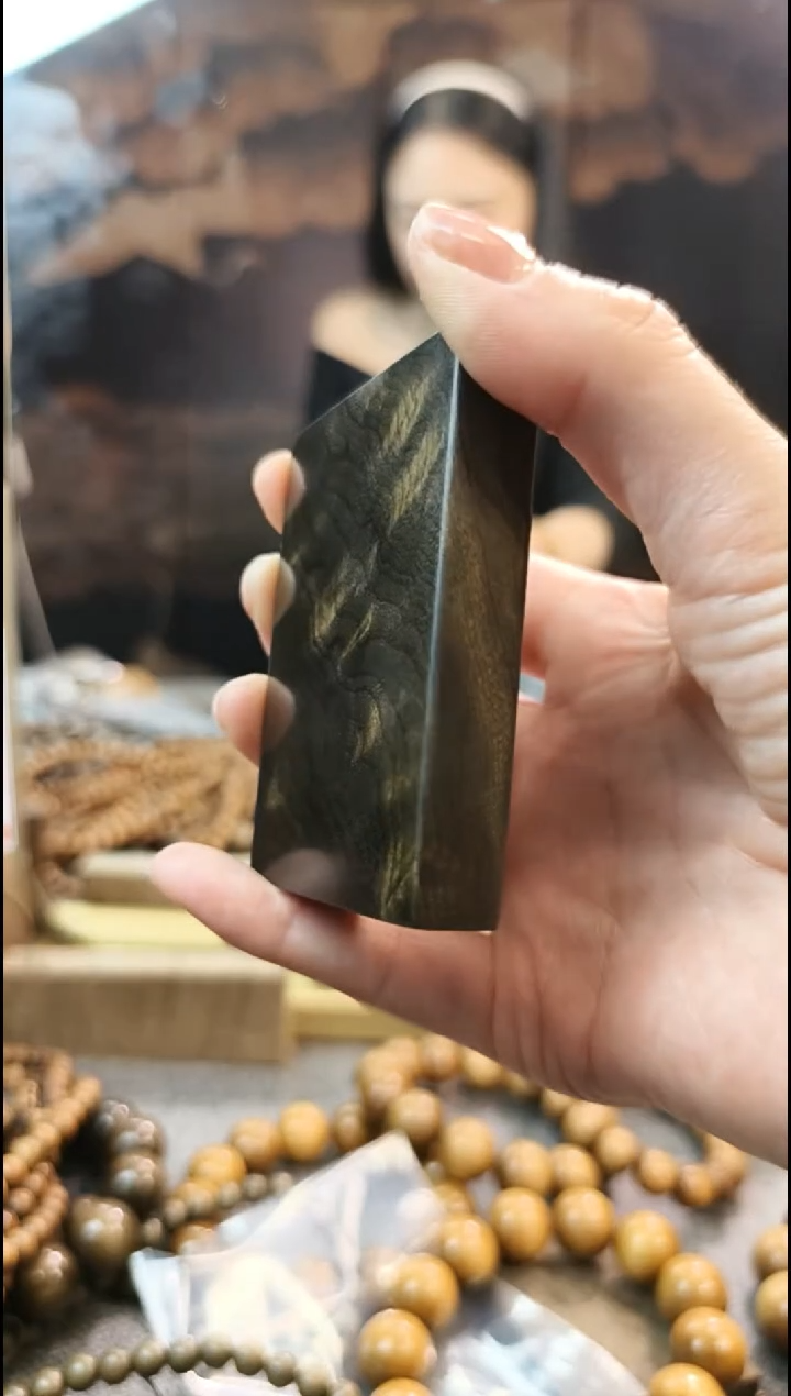 金丝楠无事牌手把件