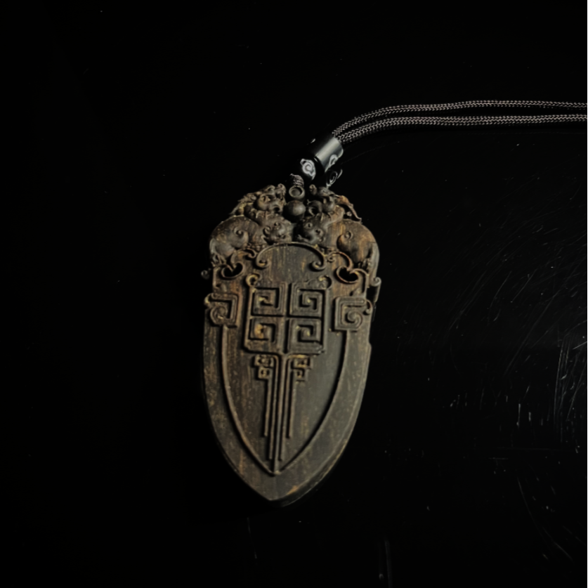 Y42沉香【越南芽庄黑奇楠沉水（吊牌）】收藏级NJ5880080494-6