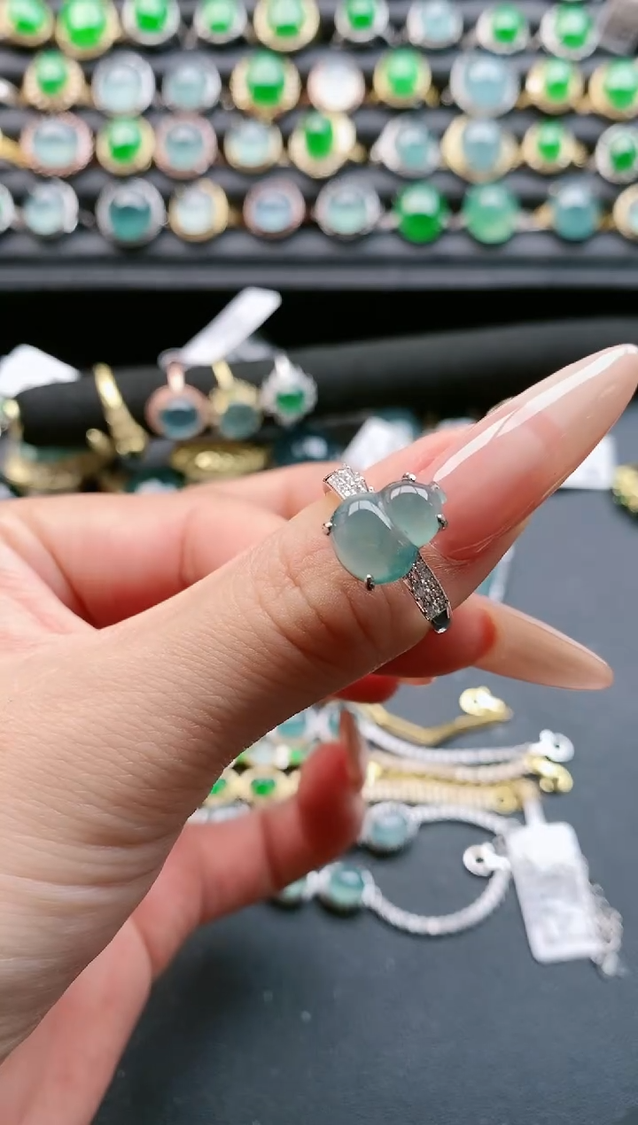 【闪购商品】翡翠戒指银S925镶嵌111111