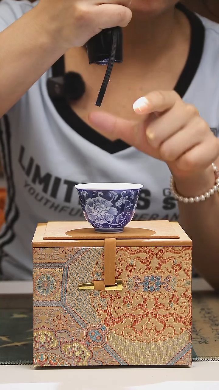 景德镇高温瓷冰梅铃铛杯