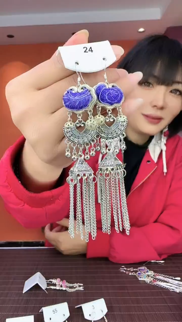 【闪购商品】织绣非遗手工刺绣耳环