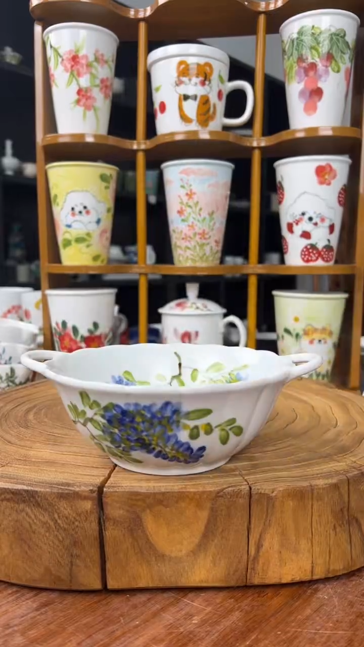 瓷片景德镇手绘釉中彩（食品级）双耳花边碗
