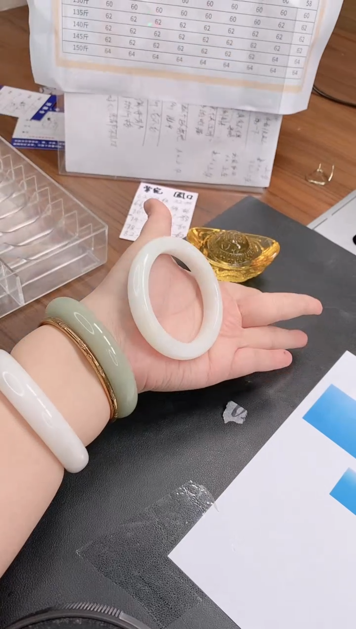 非金属无白月光   231/57-58