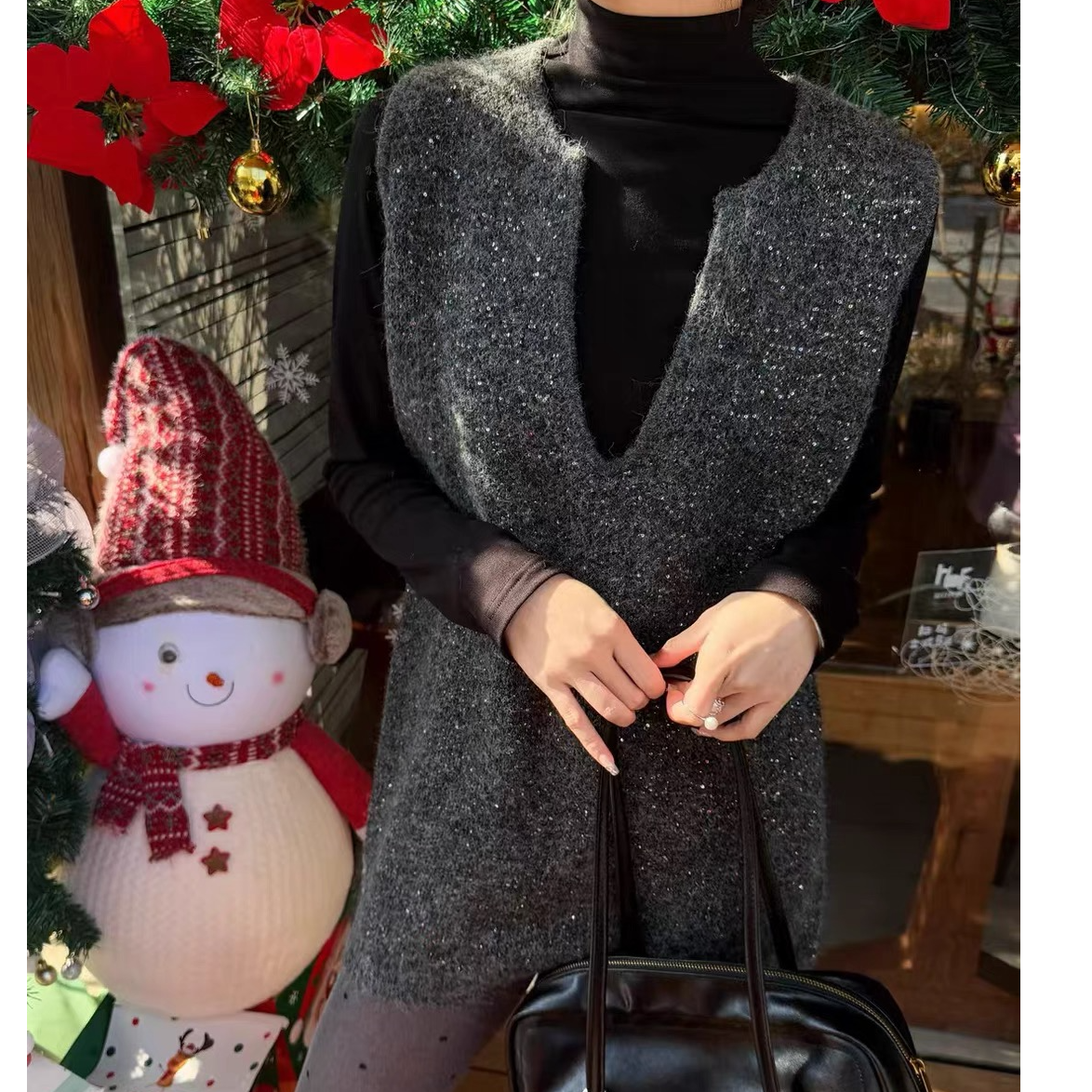 【YC】2024年百搭春款显瘦洋气长款V领深灰闪闪马甲